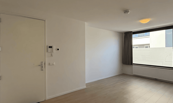 Kamer | 22m² | €870,-
