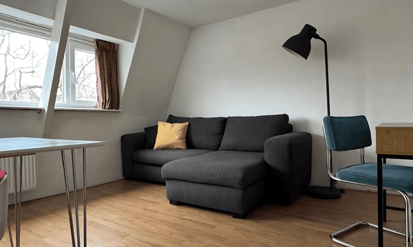 Kamer | 25m² | €975,-