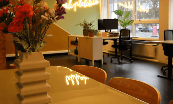 Kantoor | 24m² | €250,-