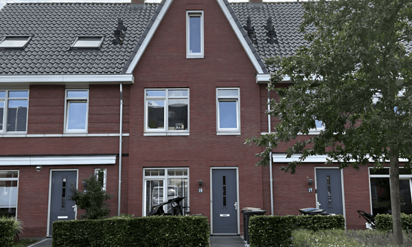 Huis | 128m² | €1580,-