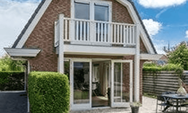 Huis | 100m² | €1885,-