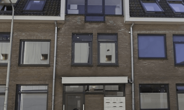 Kamer | 16m² | €421,-