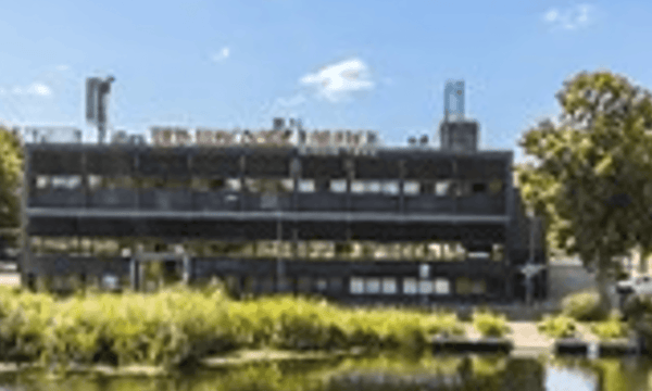Kantoor | 230m² | €3250,-