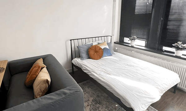 Studio | 14m² | €800,-