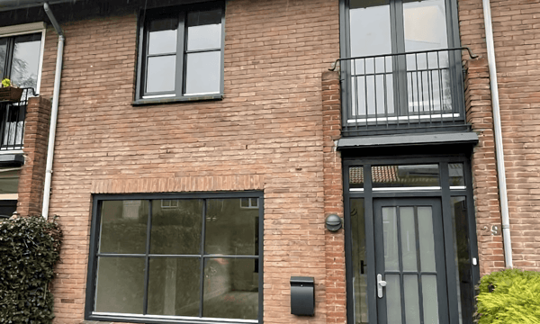 Huis | 100m² | €3000,-