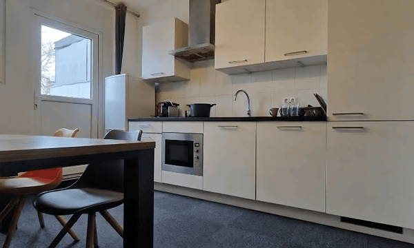 Appartement | 106m² | €2445,-