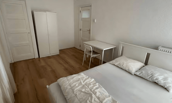 Kamer · €895,-