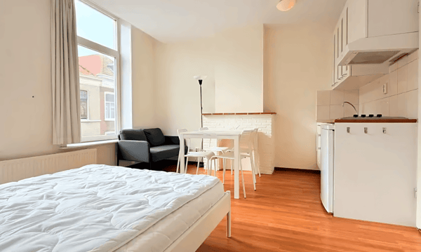 Studio · 20 m² · €629,-
