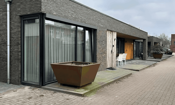 Huis | 124m² | €2100,-