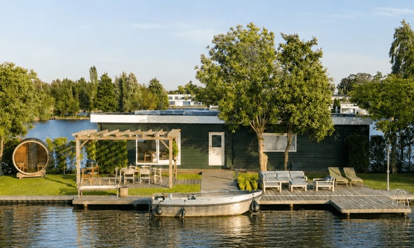 Woonboot | m² onbekend | €8684,-