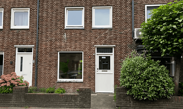 Huis | 86m² | €1895,-