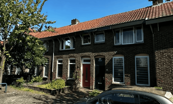 Huis | 89m² | €1750,-
