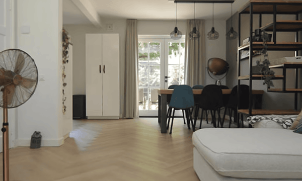 Huis | 102m² | €2400,-