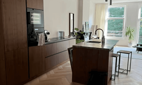 Kamer | 90m² | €1750,-