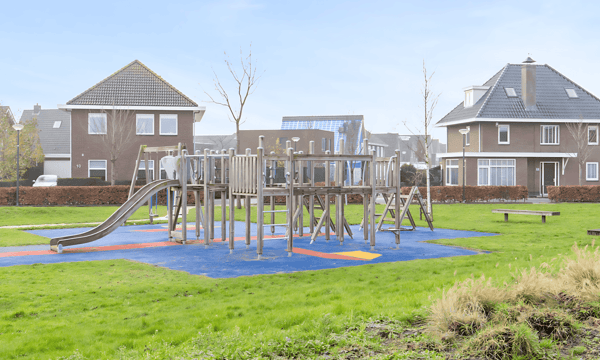 Huis | 122m² | €1750,-
