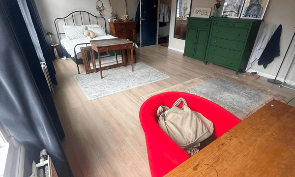 Kamer | 489m² | €1300,-
