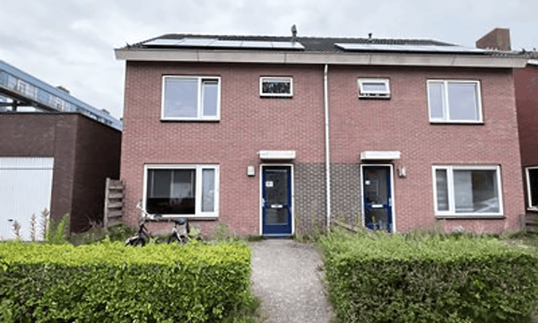 Huis | 127m² | €650,-
