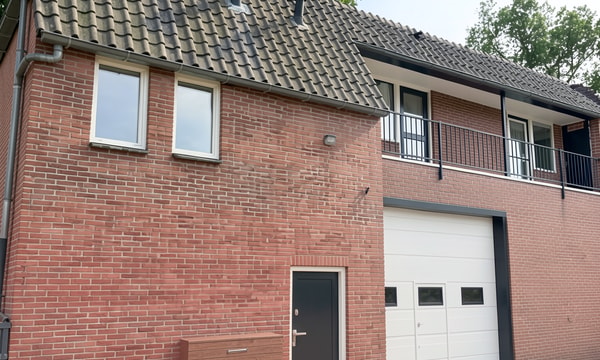 Bedrijfsruimte | 140m² | €675,-