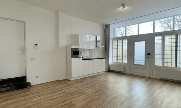 Studio | 30m² | €985,-