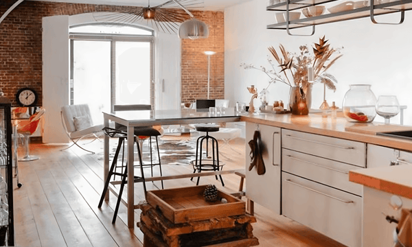 Studio | 144m² | €2490,-
