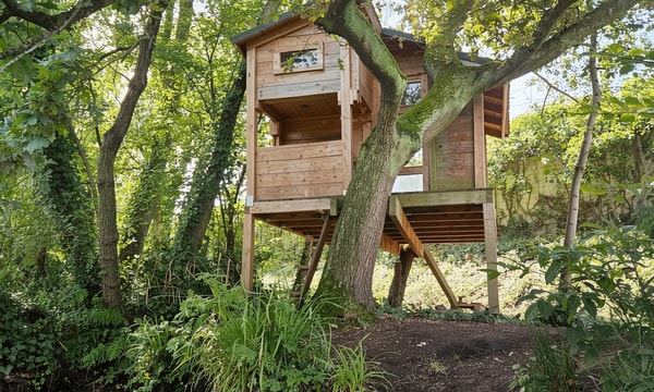 Huis | m² onbekend | €2307,-