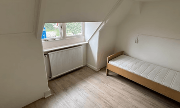Kamer | 7m² | €500,-