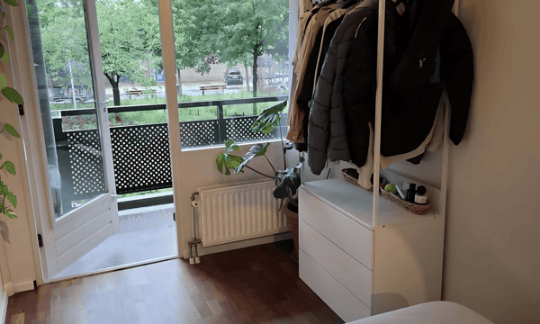 Kamer | 68m² | €1125,-