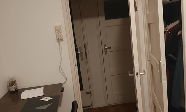 Kamer | 10m² | €800,-