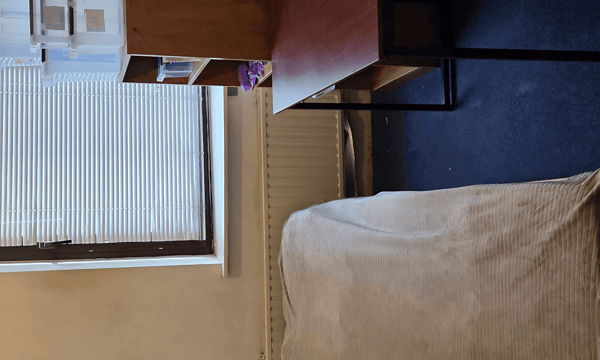 Kamer | 6m² | €325,-