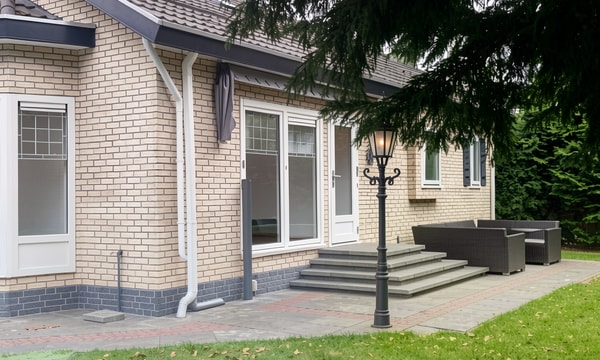 Huis | m² onbekend | €1800,-