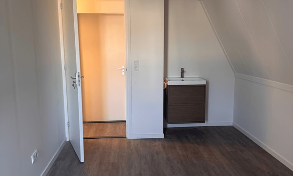 Kamer | 12m² | €495,-