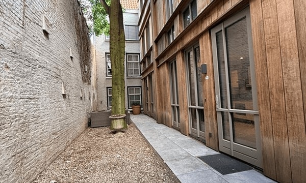 Huis | 60m² | €2050,-