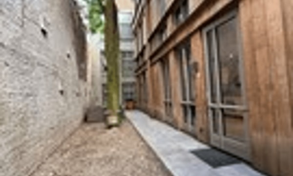 Kamer | 60m² | €2050,-