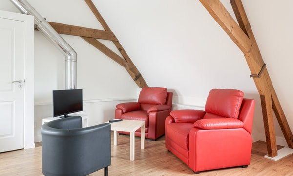 Kamer | m² onbekend | €1121,-