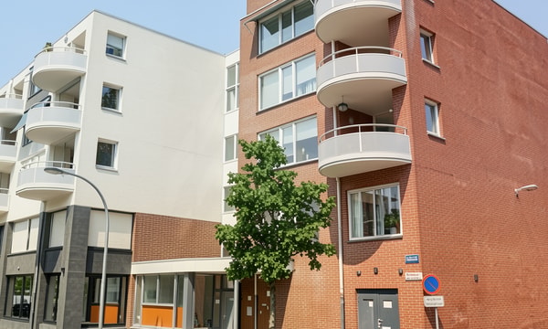 Kamer | 60m² | €980,-