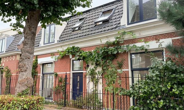 Huis | 146m² | €1800,-
