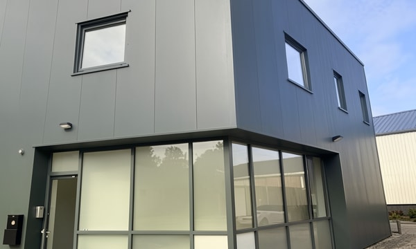 Bedrijfsruimte | 73m² | €680,-