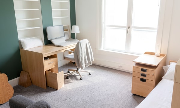 Kamer | 18m² | €445,-