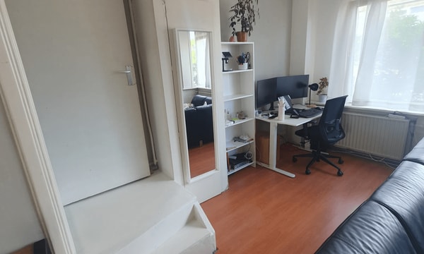 Kamer | m² onbekend | €800,-