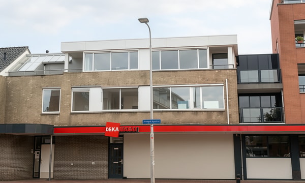 Huis | 98m² | €1950,-
