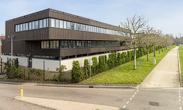 Opslagruimte | 296m² | €299,-