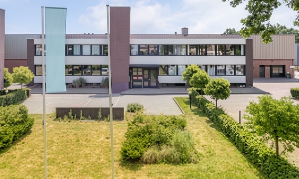 Opslagruimte | 340m² | €299,-