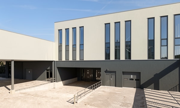 Opslagruimte | 1665m² | €299,-