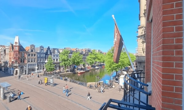 Kamer | 121m² | €2950,-