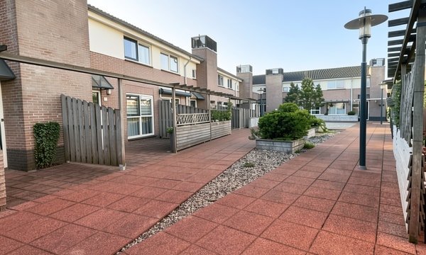 Kamer | 80m² | €1695,-