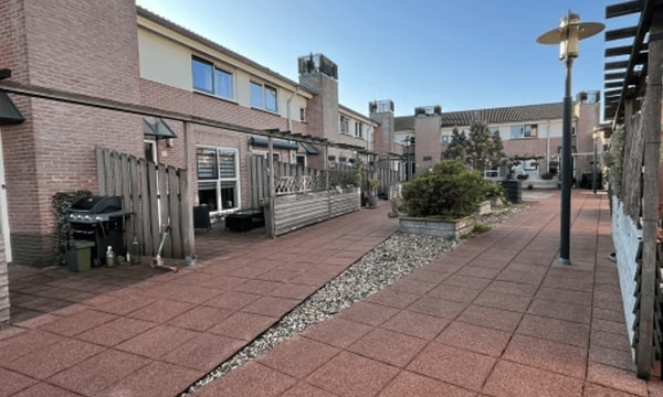 Kamer | 80m² | €1695,-
