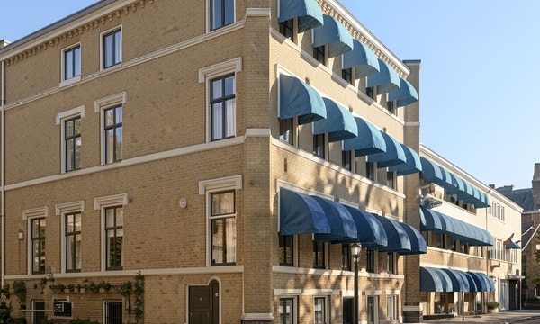 Kantoor | 1348m² | €190,-