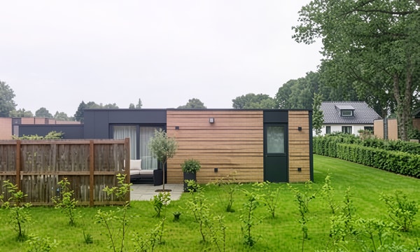 Kamer | 30m² | €713,-