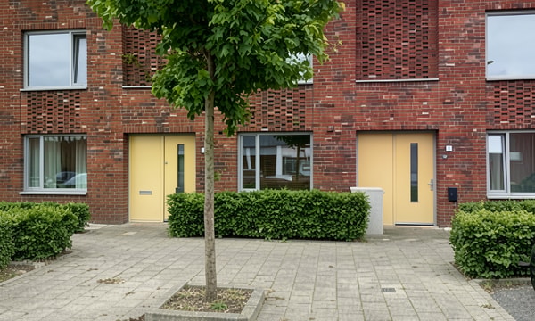 Kamer | 101m² | €1325,-
