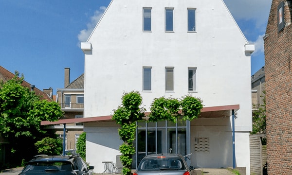 Kamer | m² onbekend | €450,-